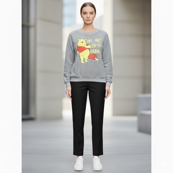 Disney Winnie the Pooh "Ok But First Hunny" Sherpa Sweatshirt Womens 3X Cozy - Picture 1 of 13